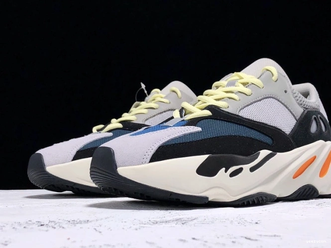 Adidas Runner Boost 700 Wave Yeezy B75571 1025